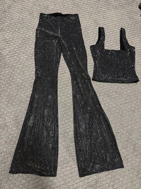 Good American Crystal Pull on Flare Leggings and Top